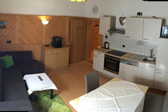 E0922432-1CD5-45B3-A160-C1FCD4580333