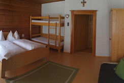 40753E86-9A67-4369-BAB4-09A7C3F7A00E