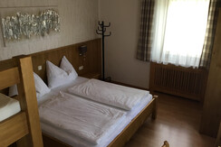 097366DE-FA69-4E9F-A7C7-0E856211535D