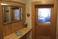 DC26A5C1-28BE-4D2B-8123-C8D98D6F3E2E