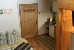 7E369926-9527-43DA-9ECF-E153B40B216E