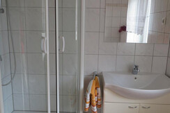 Ferienwohnungen Deller Badezimmer