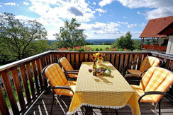 Terrasse mit Fernsicht