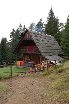 Hütte