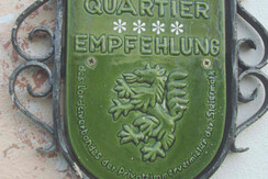 4 Kristalle Katigorie