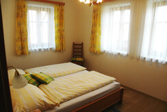 Gästehaus Lisa Schlafzimmer im Appartment B