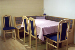 Gästehaus Passrucker_Fewo A_Küche 2b