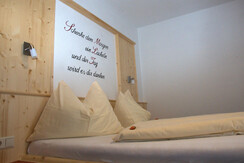 Doppelzimmer mit Balkon (Zimmer 3)