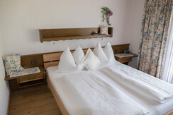 Doppelzimmer_Gästehaus Seebacher