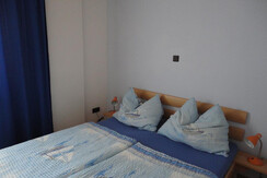 rechtes Schlafzimmer im rechten Appartement