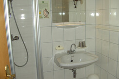 Badezimmer im Doppelzimmer Nr. 2