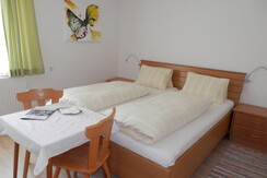 Gästehaus Waltraud Stelzl Dreibettzimmer