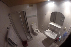 Zimmer 2, Dusche