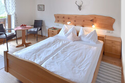 Doppelzimmer mit Balkon