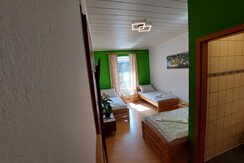 Dreibettzimmer Zi 5