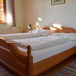 Photo of Double room, shower, toilet, balcony | © Gasthof Jauk-Hartner