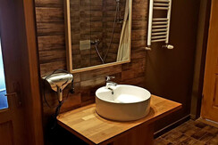 48939806_2020669194654061_1538008650323329024_o