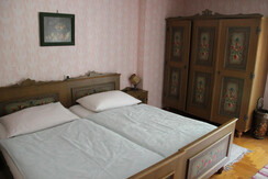 Gasthof zur Goldenen Krone Holzbett