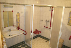 Hofblick barrierefreies Badezimmer