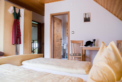 Margeriten Wohnung Schlafzimmer 2