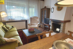 Wohnzimmer Essbereich Couch TV