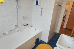 Badezimmer Badewanne