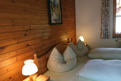 Haus Grill Hias, Bad Aussee, Bett