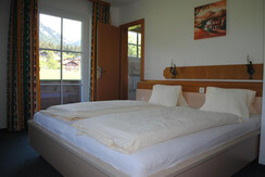 Schlafzimmer Doppelbett