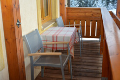 Mountain view 4 - balcony with seating