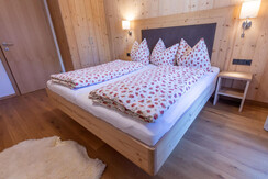 App Edelweiß Schlafzimmer 2