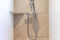 App Edelweiß Dusche