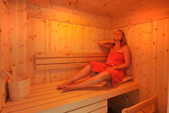 Zirbenholz-Sauna