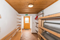 Skiroom and Skibootsdryer Schladming