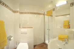 Badezimmer App. Hochwurzen