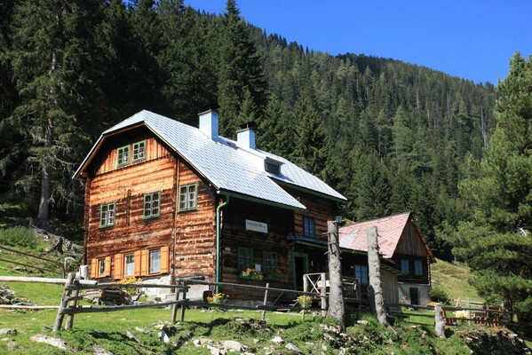 Hochreichart Schutzhütte | © TV ERZBERG LEOBEN