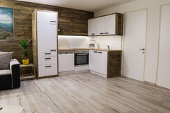 53A0F7E6-E5C2-4CD6-847D-A56A84E36426