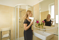 Bad Lava Inn Suite 3