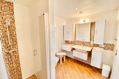 Hotel-Pension Moosmann DZ Comfort Dusche