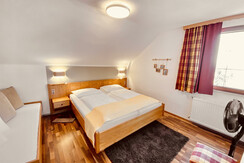 Hotel-Pension Moosmann Familienzimmer Doppelbett