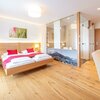 Bild von Doppelzimmer, Toilette und Bad/Dusche getrennt, 1