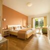 Photo of KUSCHELtage, Double room, bath, toilet, facing the garden | © Hotel-Restaurant Staribacher