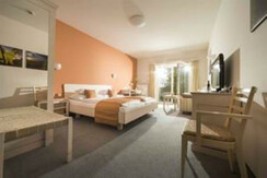 Zimmer Klassik mit französischem Balkon im Hotel S