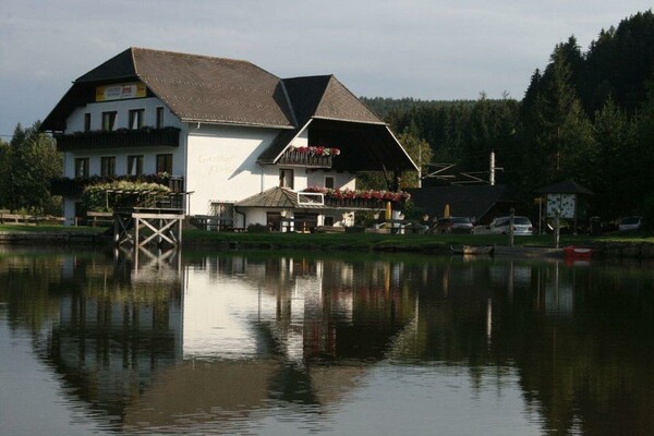 Hotel Restaurant