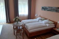 Schlafzimmer Anischt 3 Josi's Gästehaus