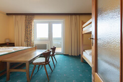 Room Pictures_Room_4BCom_7