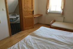 Zimmer groß