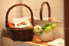 Zimmer 2/rotes Herzerl