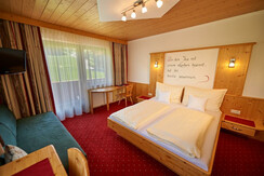 Doppelzimmer, Dusche, WC, Balkon