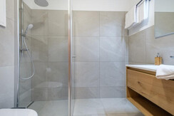 200804CD-EEC7-4ABC-A070-941997103DA1