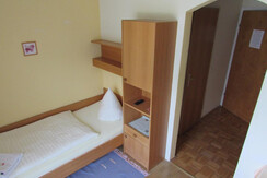 Einzelzimmer1